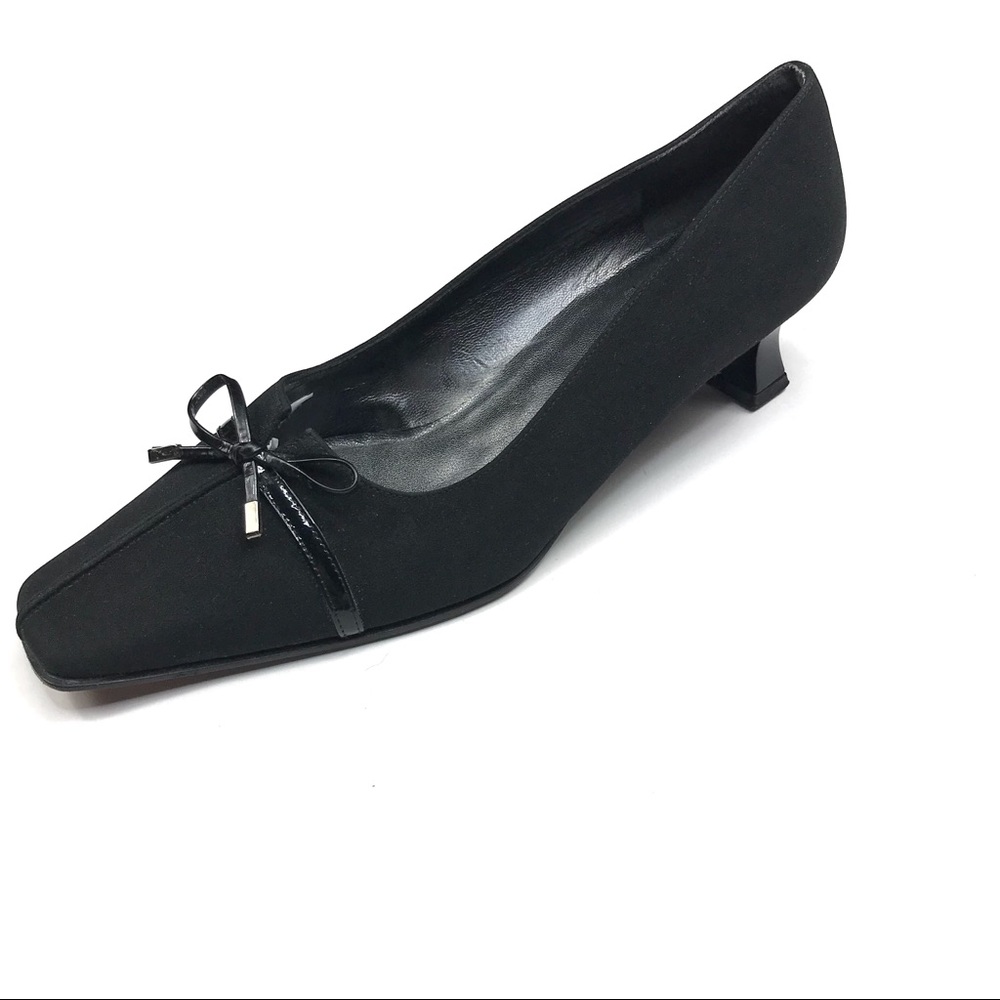 Stuart Weitzman Square Toe Bow Topped Kitten Heel Size 7.5